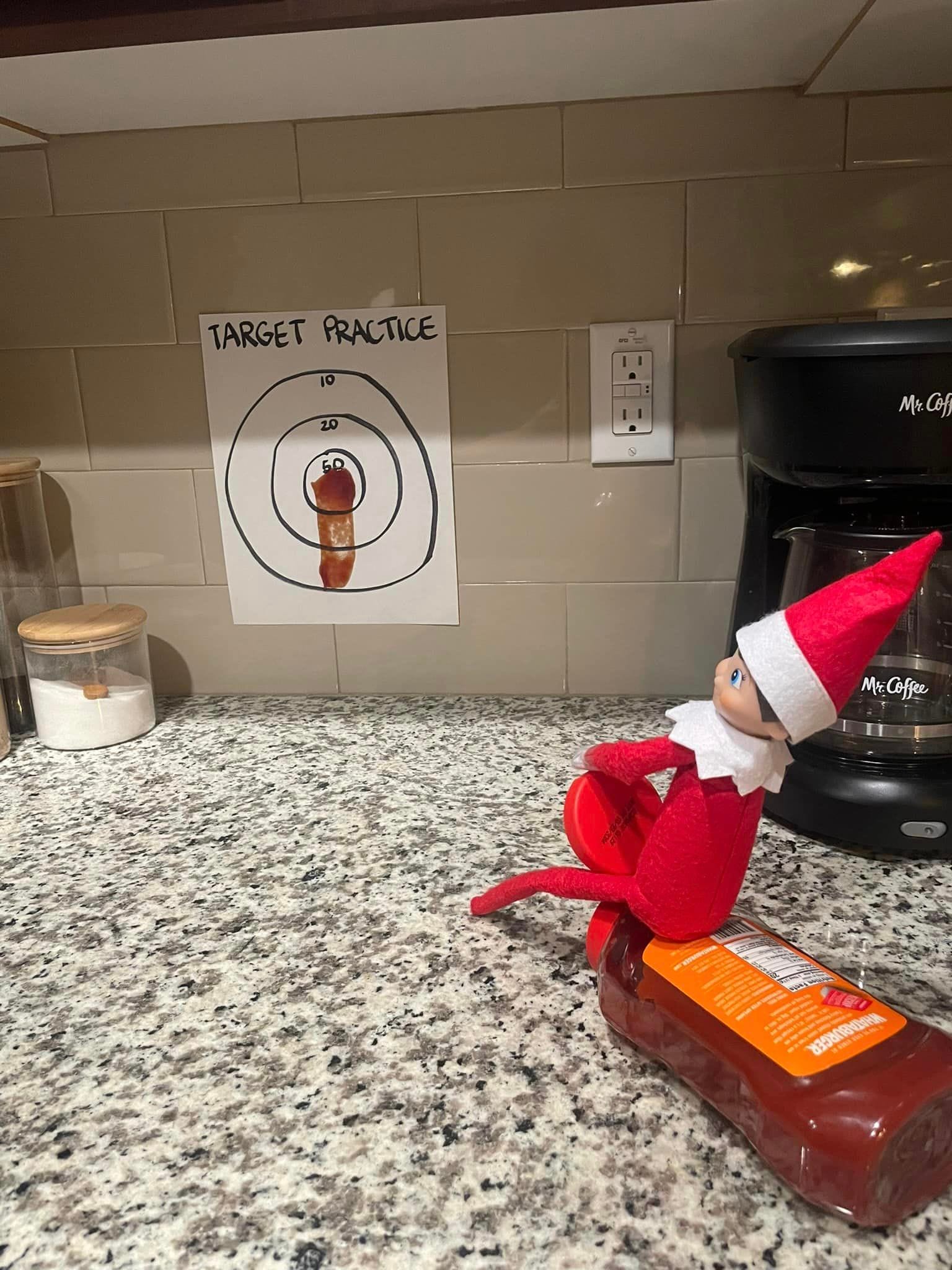 hilarious elf in shelf