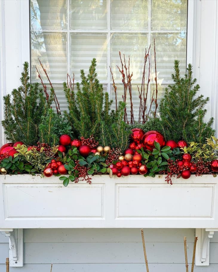 christmas balcony decorations